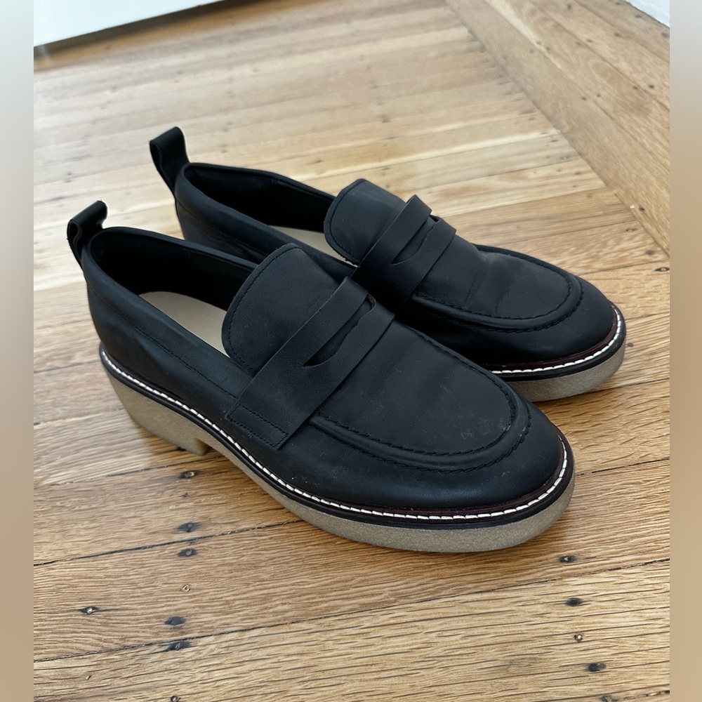 Everlane loafers black